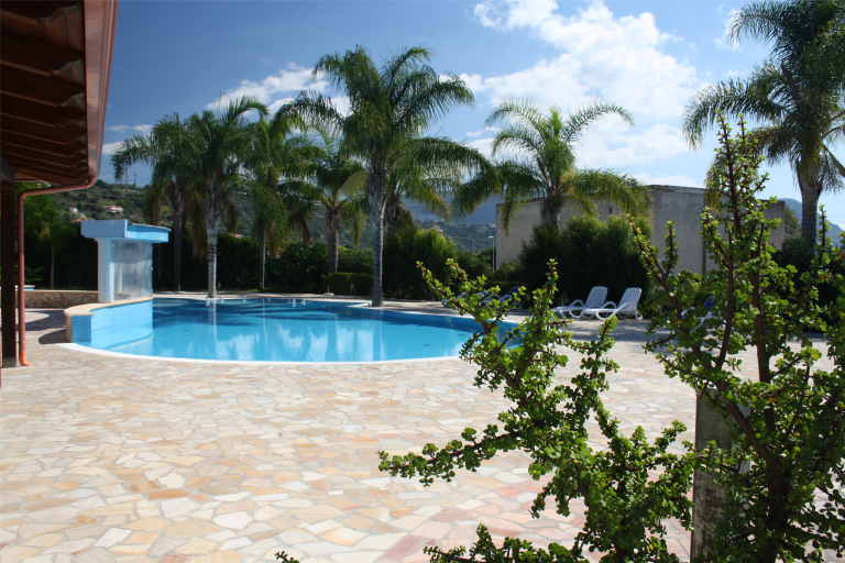 Residence Hotel La Taverna - Image 6