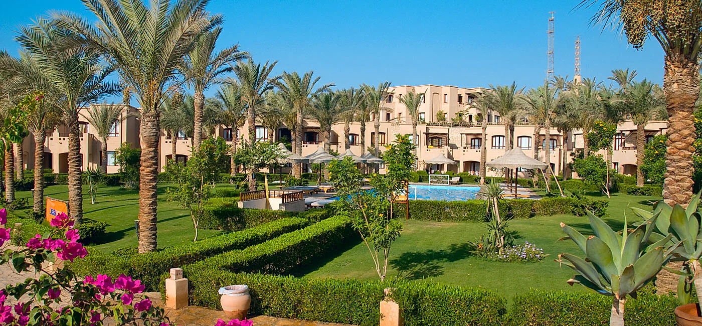 Tamra Beach Resort - Image 6