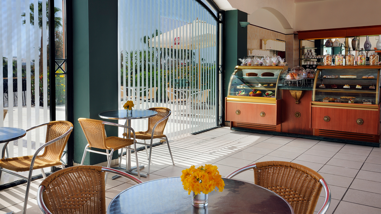 Naama Bay Promenade Mountain - Image 8